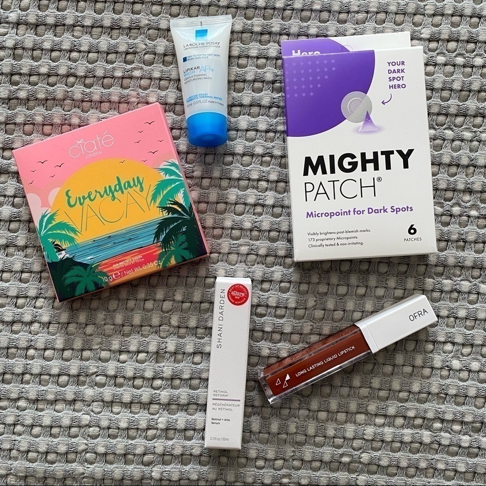 Allure Beauty Box Makeup and Skincare Bundle